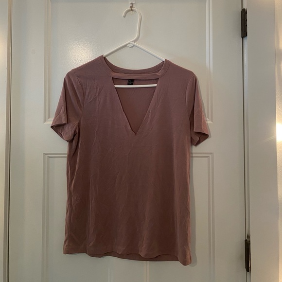 V-Neck Cutout Tshirt - Picture 1 of 1